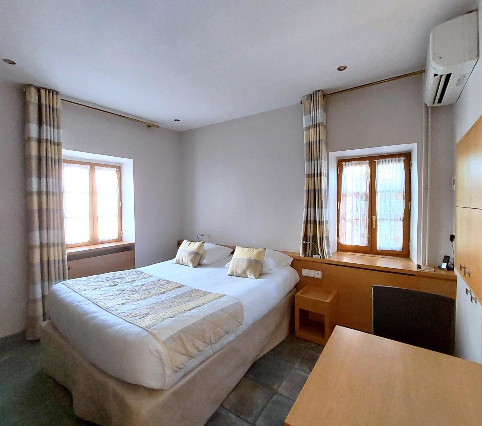Logis Auberge Les Murets Hotel Restaurant Spa Chandolas Zewnętrze zdjęcie