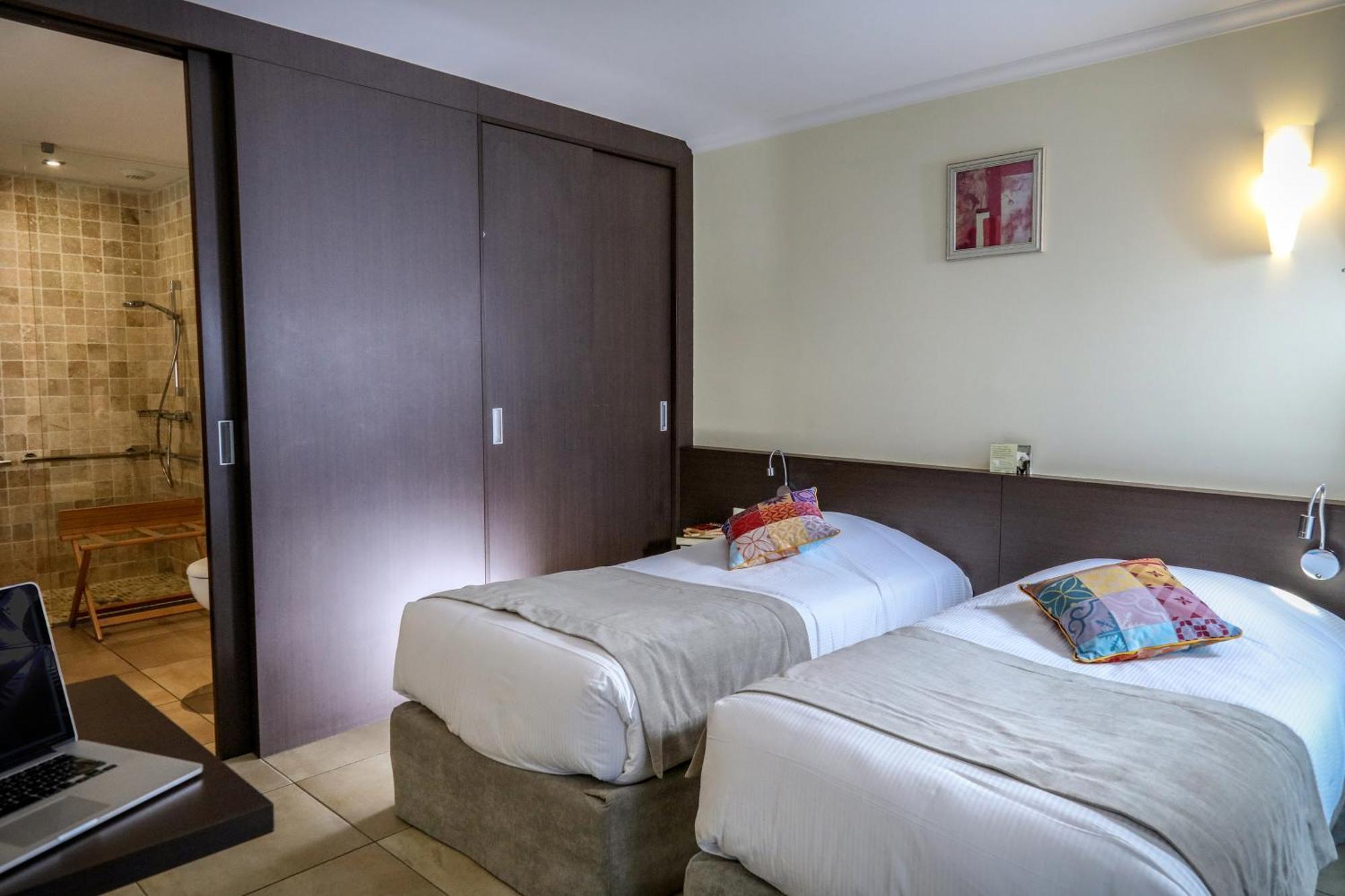 Logis Auberge Les Murets Hotel Restaurant Spa Chandolas Zewnętrze zdjęcie