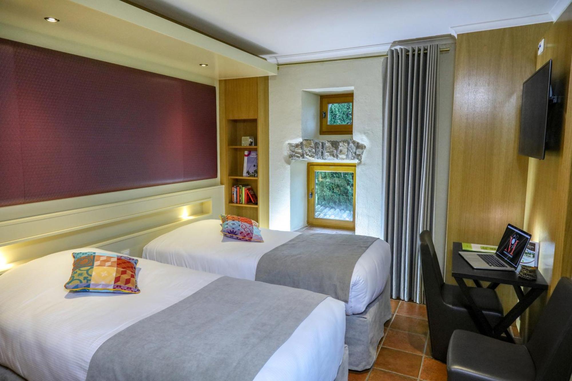 Logis Auberge Les Murets Hotel Restaurant Spa Chandolas Zewnętrze zdjęcie