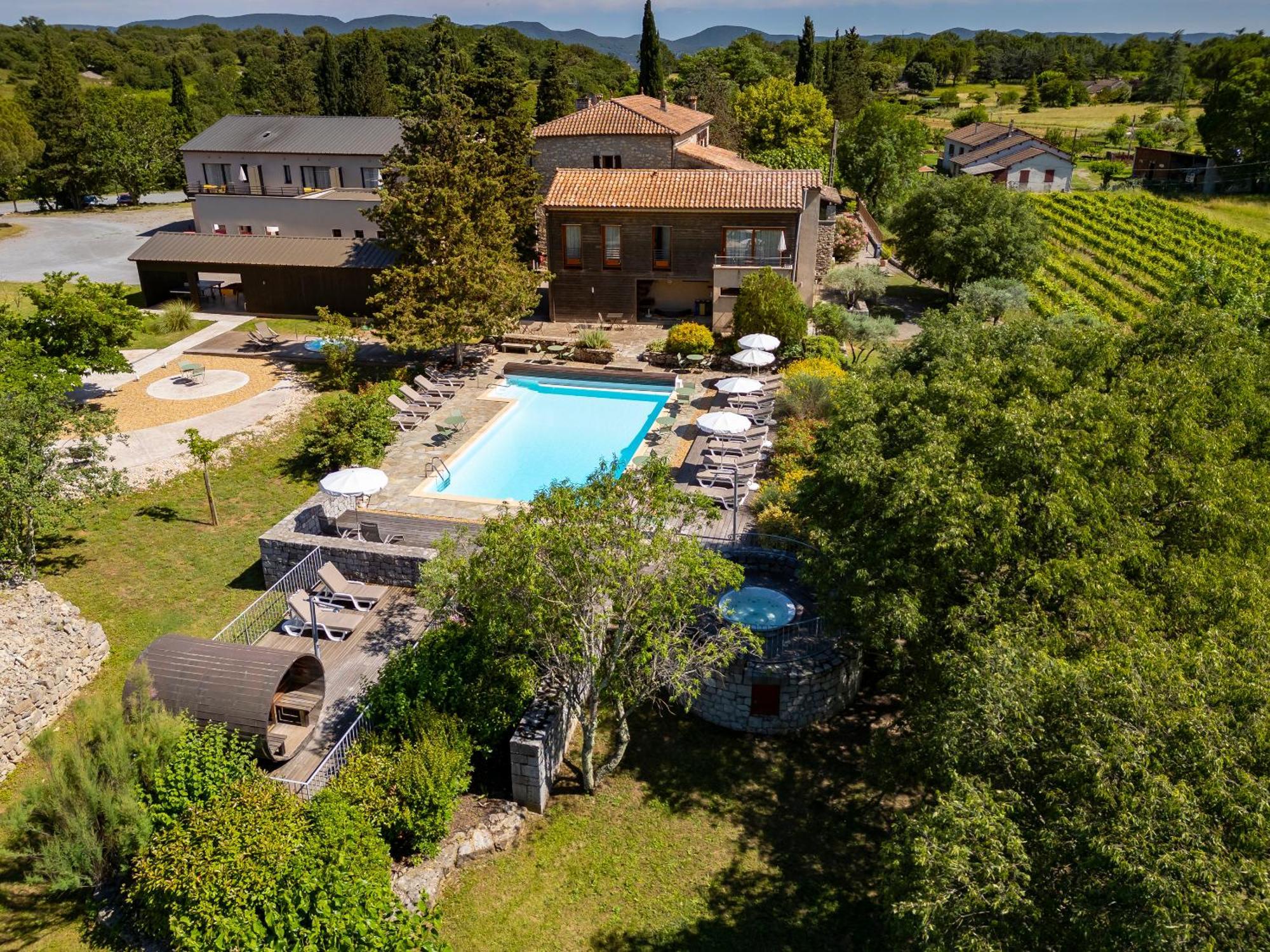Logis Auberge Les Murets Hotel Restaurant Spa Chandolas Zewnętrze zdjęcie